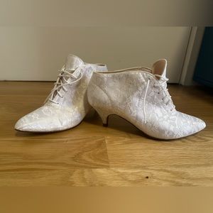 Retro White Lace Booties